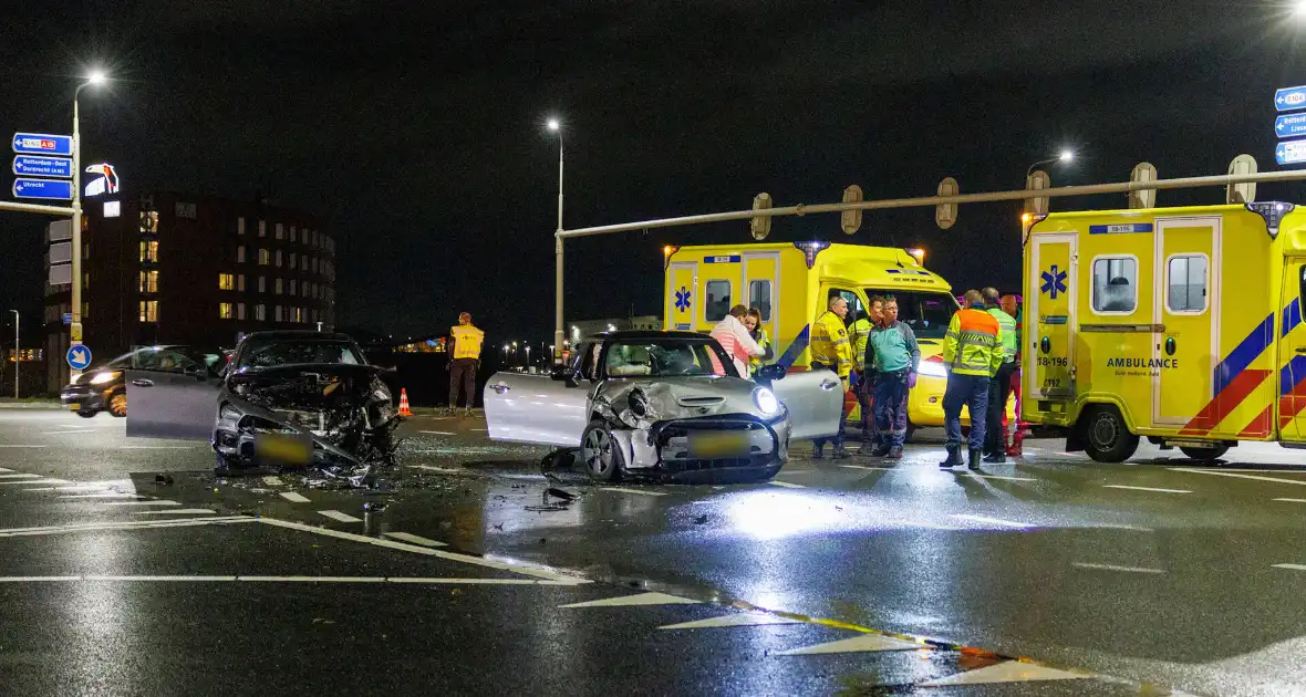 Ernstig ongeval met meerdere gewonden bij aanrijding - Foto 11