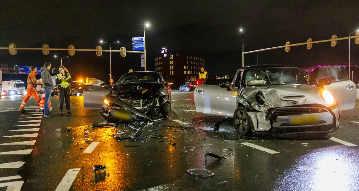 Ernstig ongeval met meerdere gewonden bij aanrijding - Foto 12
