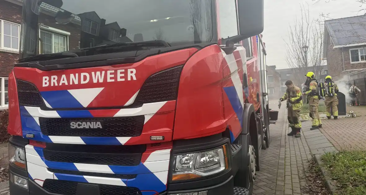 Vuurwerk mogelijk oorzaak van brand - Foto 1