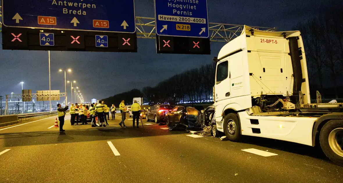 Zeven gewonden na ernstig ongeval - Foto 5