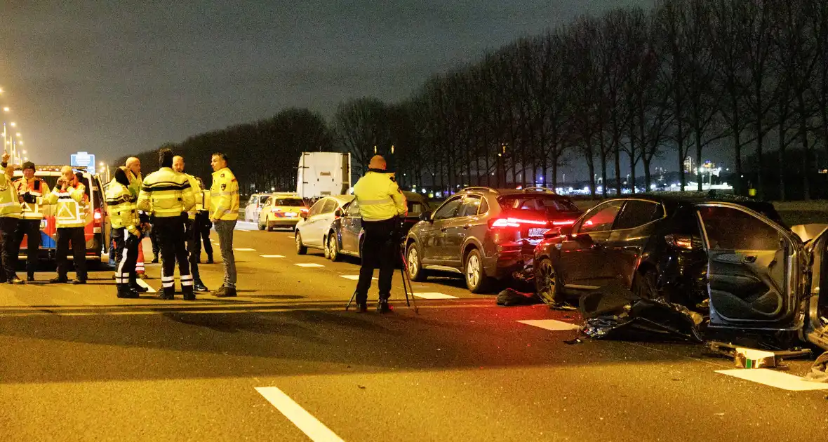 Zeven gewonden na ernstig ongeval - Foto 7