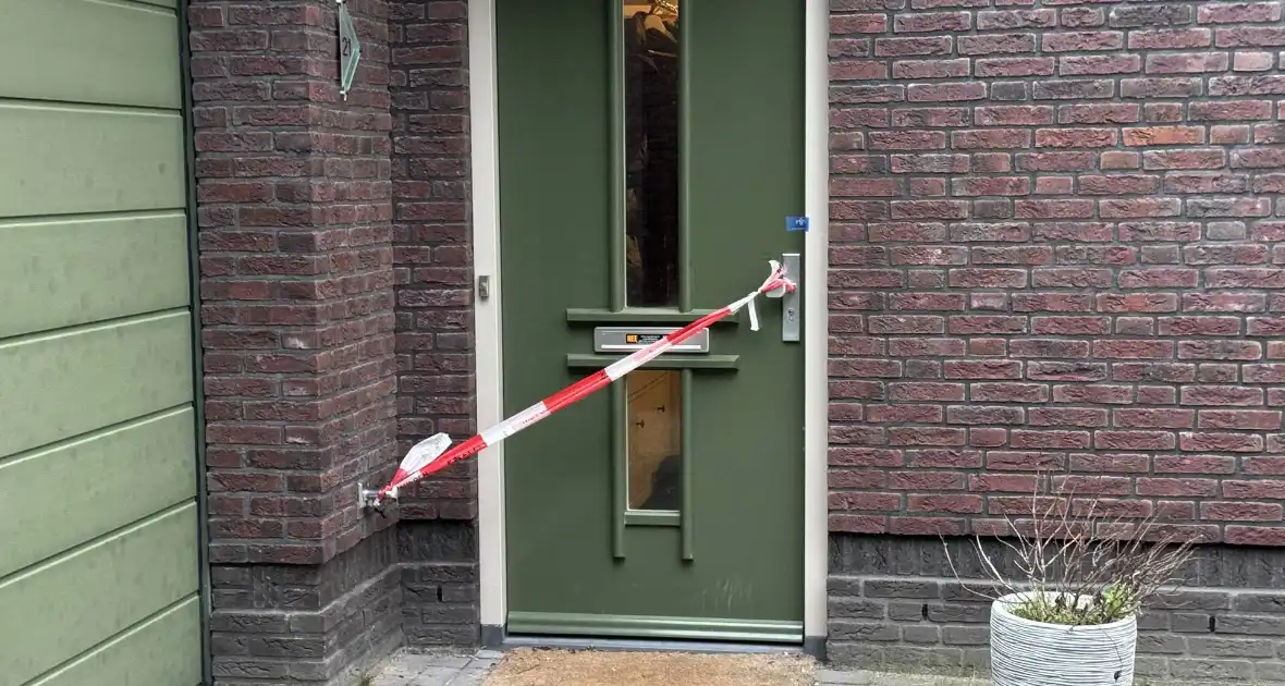 Steekincident in woning leidt tot aanhouding verdachte - Foto 3