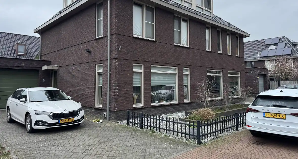 Steekincident in woning leidt tot aanhouding verdachte - Foto 6