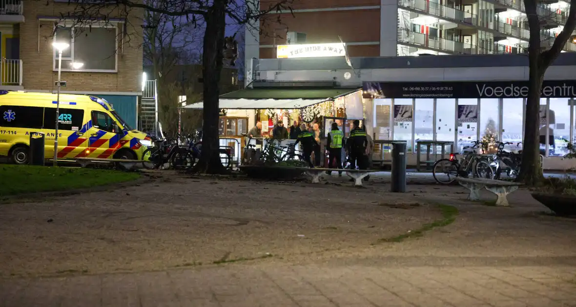 Vechtpartij onder jongeren leidt tot slachtoffers - Foto 10