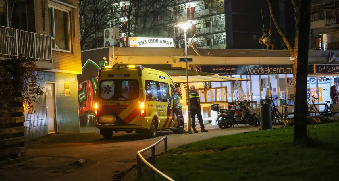 Vechtpartij onder jongeren leidt tot slachtoffers - Foto 9