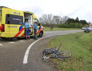 Fietser zwaar gewond bij ongeval met auto
