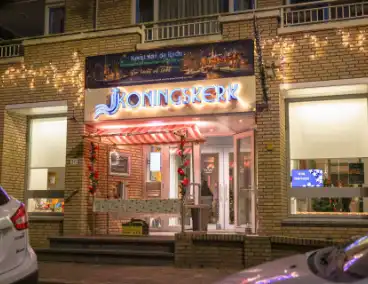 Brandweer in actie bij kerstavuur