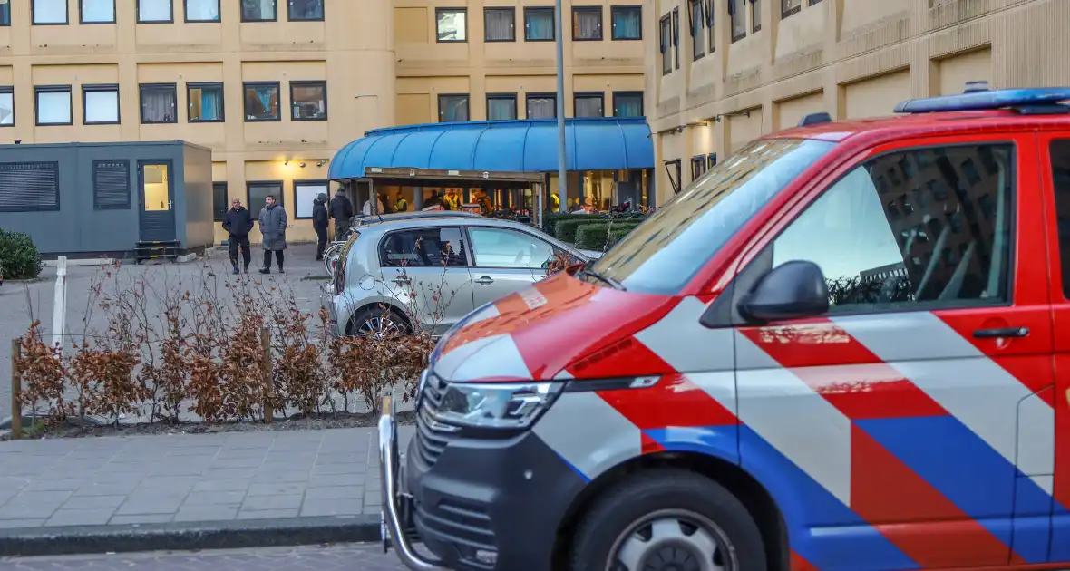 Middelbrand zorgt voor inzet van hulpdiensten