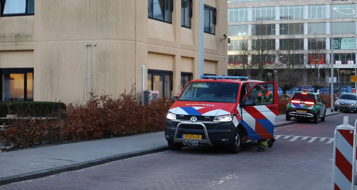 Middelbrand zorgt voor inzet van hulpdiensten - Foto 4