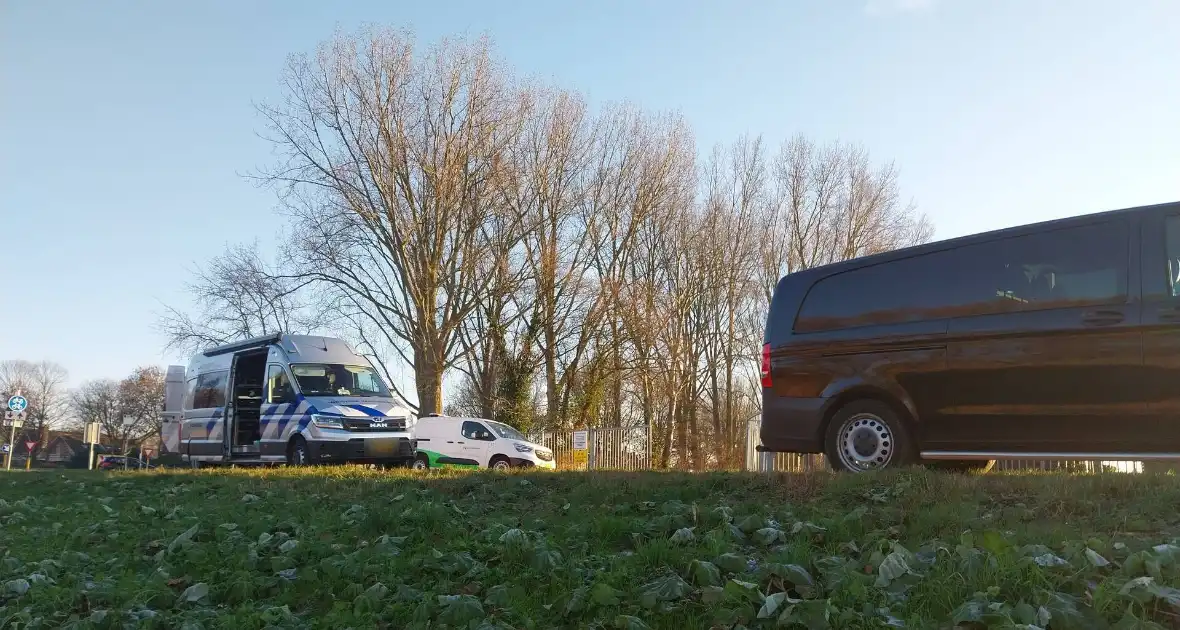 Onbekend explosief vernietigd door EOD - Foto 1
