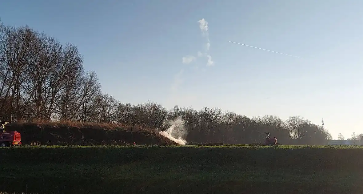 Onbekend explosief vernietigd door EOD - Foto 3