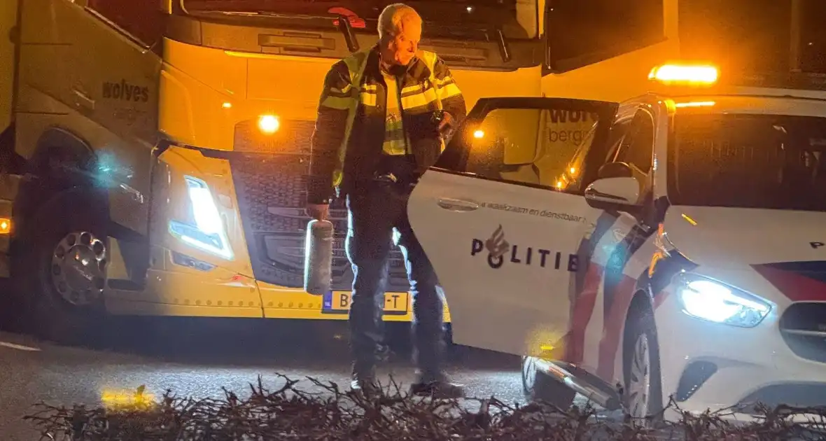 Politie neemt cilinder lachgas in beslag - Foto 7