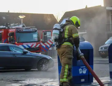 Brand in ondergrondse container door vuurwerk