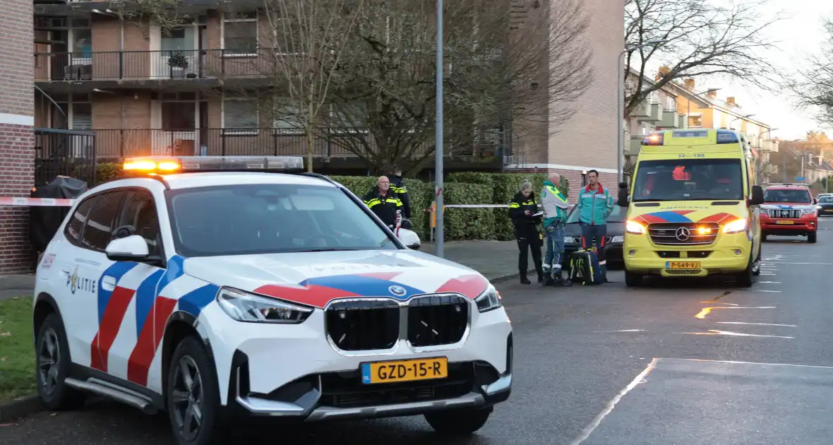 Brand in flatwoning leidt tot zwaargewonde - Foto 10