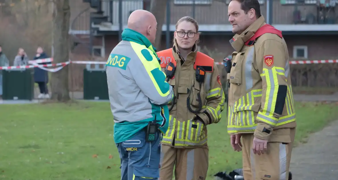 Brand in flatwoning leidt tot zwaargewonde - Foto 20