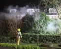 Buitenbrand beschadigt schuurtje en tuin
