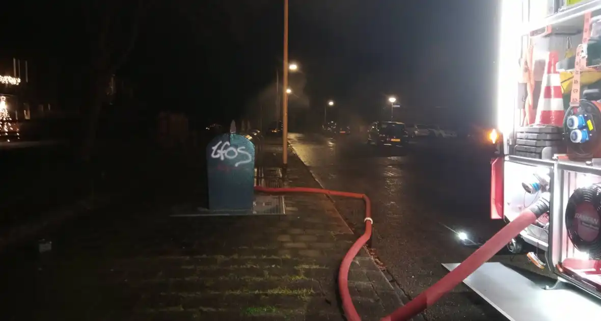 Brand in ondergrondse container snel geblust door brandweer