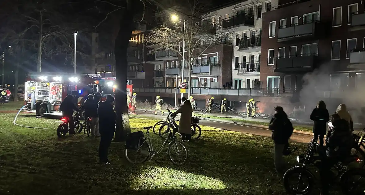 Brand in parkeergarage leidt tot grote inzet hulpdiensten - Foto 1
