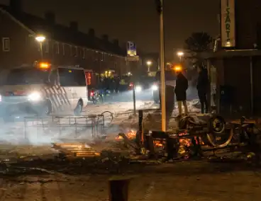 Meerdere aanhoudingen na onrust in straat