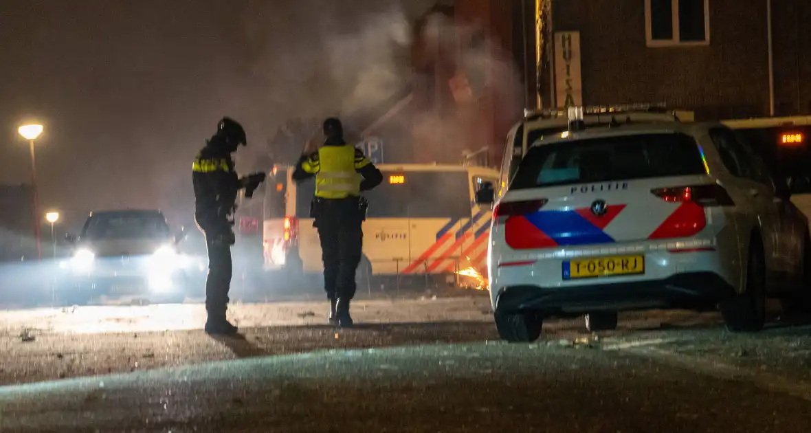 Meerdere aanhoudingen na onrust in straat - Foto 2