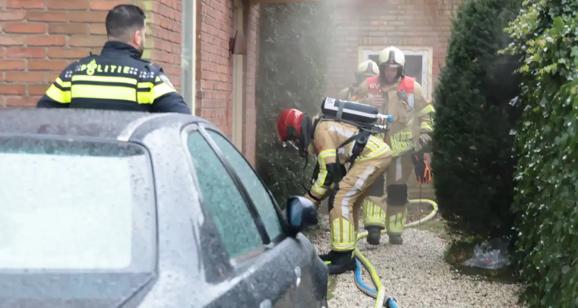 Woningbrand leidt tot zware schade - Foto 10