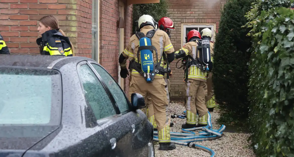 Woningbrand leidt tot zware schade - Foto 3