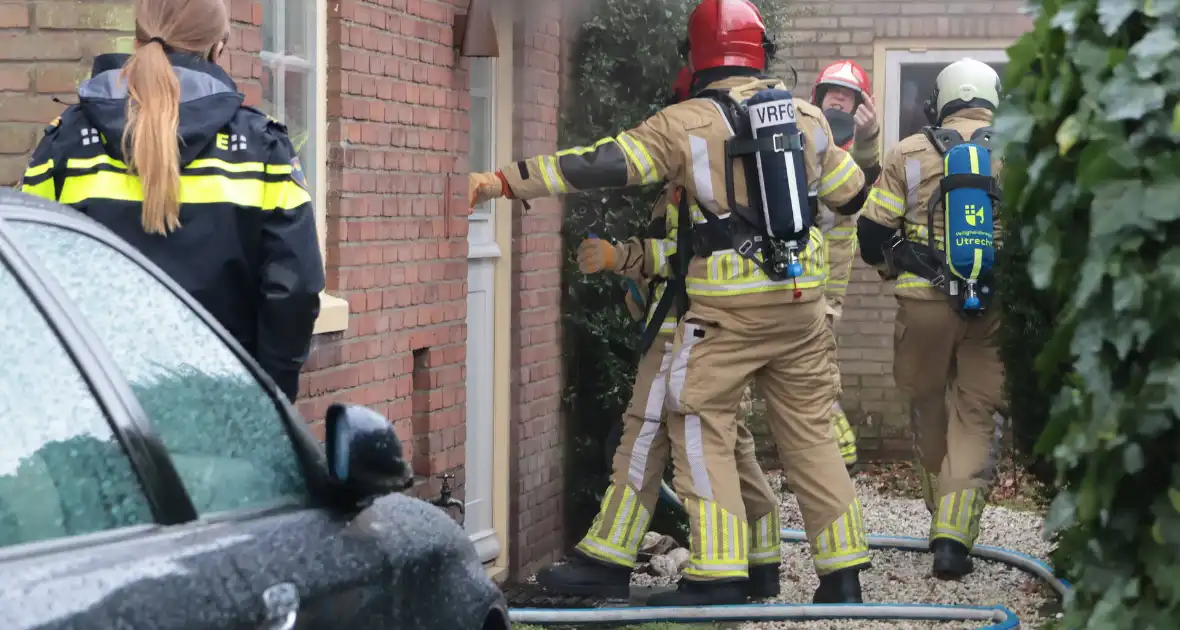 Woningbrand leidt tot zware schade - Foto 6