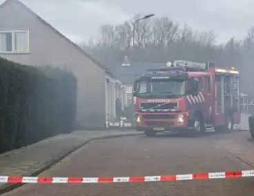 Brand in schuurt leidt tot grote rookontwikkeling