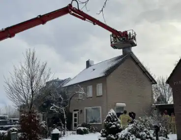 Brand in schoorsteen leidt tot ingrijpen brandweer