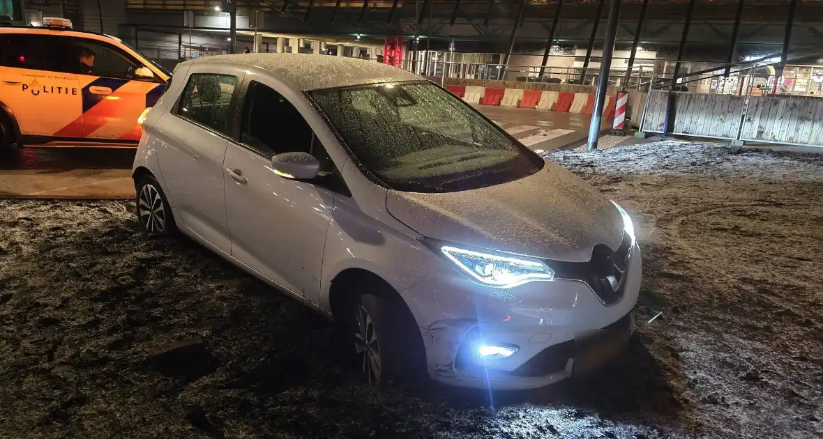 Automobilist komt vast te zitten na navigatiefout - Foto 1