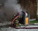 Rookontwikkeling bij brand in afvalcontainer