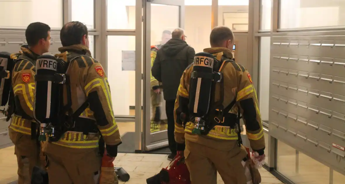 Vijfde etage ontruimd door brandlucht