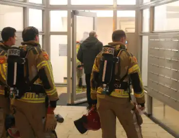 Vijfde etage ontruimd door brandlucht