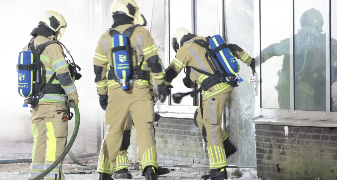 Uitslaande brand in restaurant leidt tot ontruiming appartementen - Foto 15
