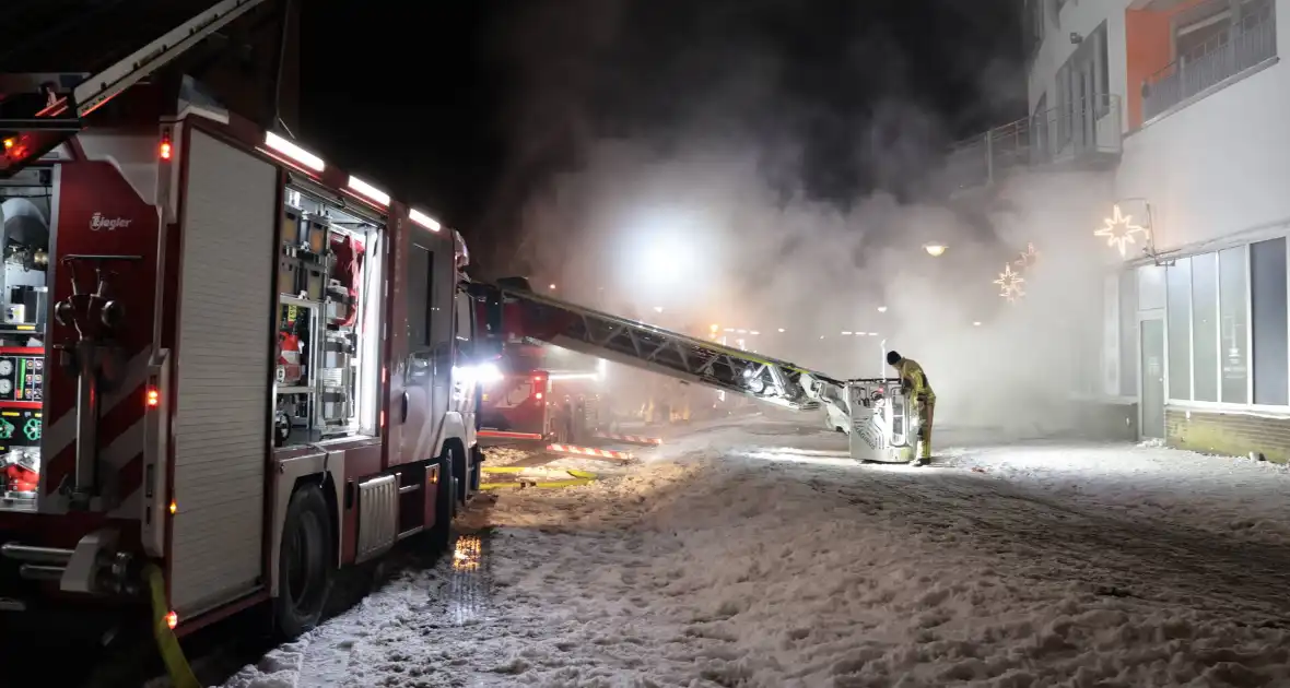 Uitslaande brand in restaurant leidt tot ontruiming appartementen - Foto 3
