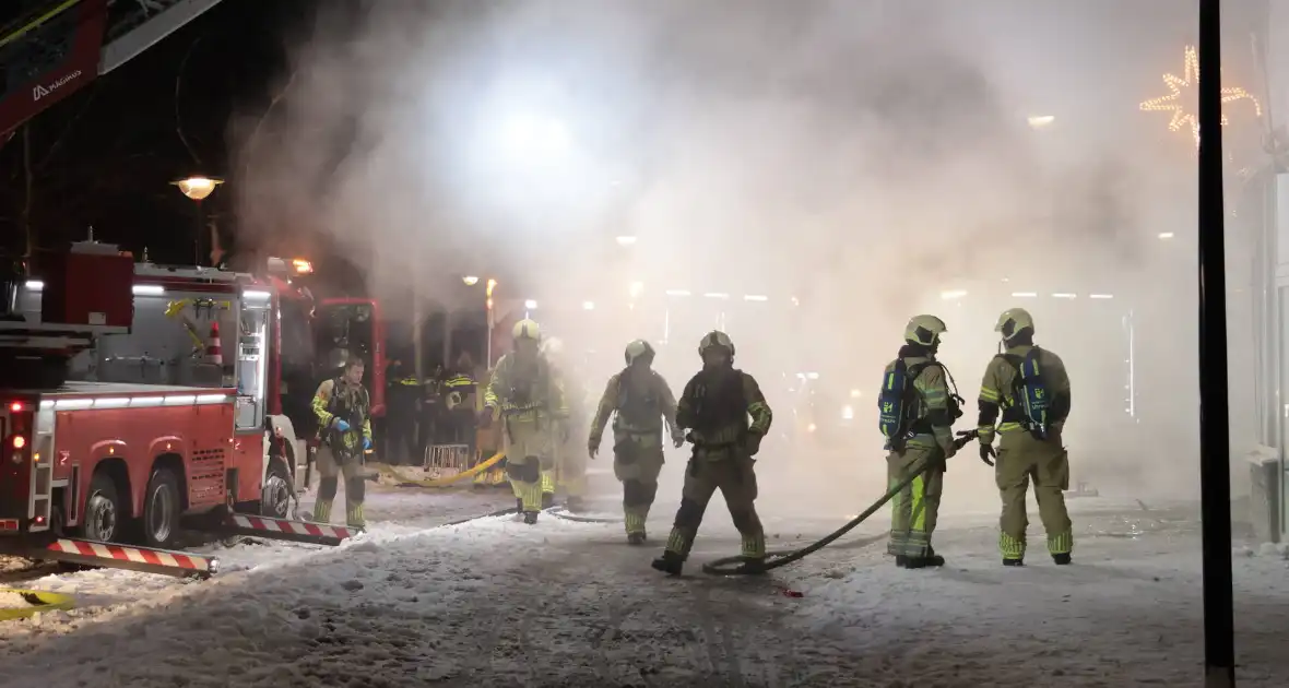 Uitslaande brand in restaurant leidt tot ontruiming appartementen - Foto 6