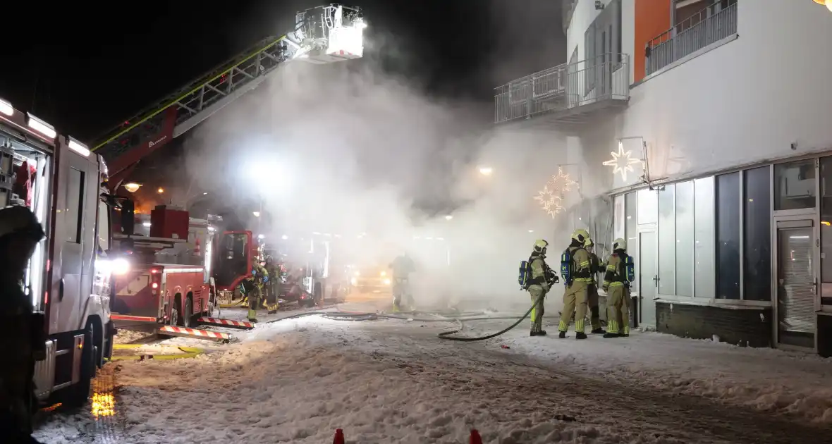 Uitslaande brand in restaurant leidt tot ontruiming appartementen - Foto 9