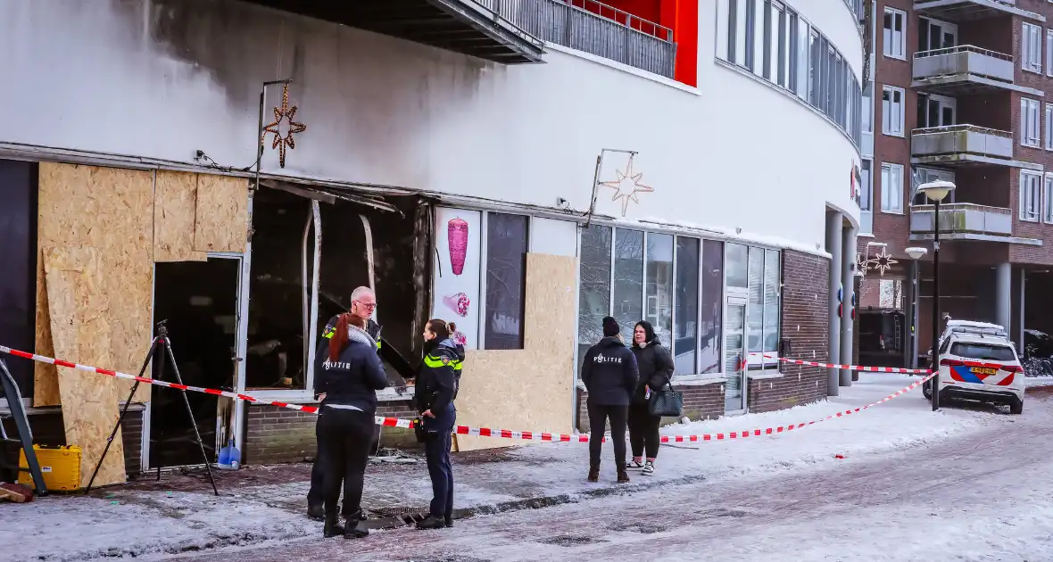 Onderzoek naar brand in Turks restaurant - Foto 4