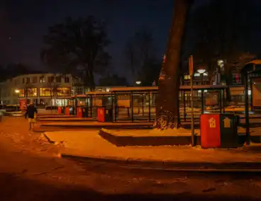 Openbaar vervoer stilgelegd door winterse omstandigheden