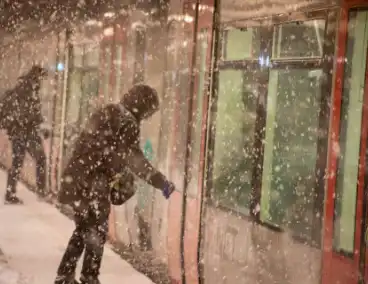 Code oranje vanwege forse sneeuwzone in ochtendspits