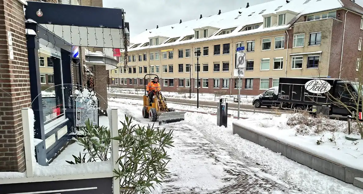 Strooiwagens zorgen voor veilige wegen - Foto 7