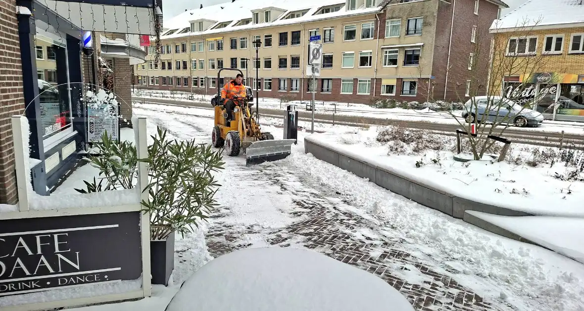 Strooiwagens zorgen voor veilige wegen - Foto 9