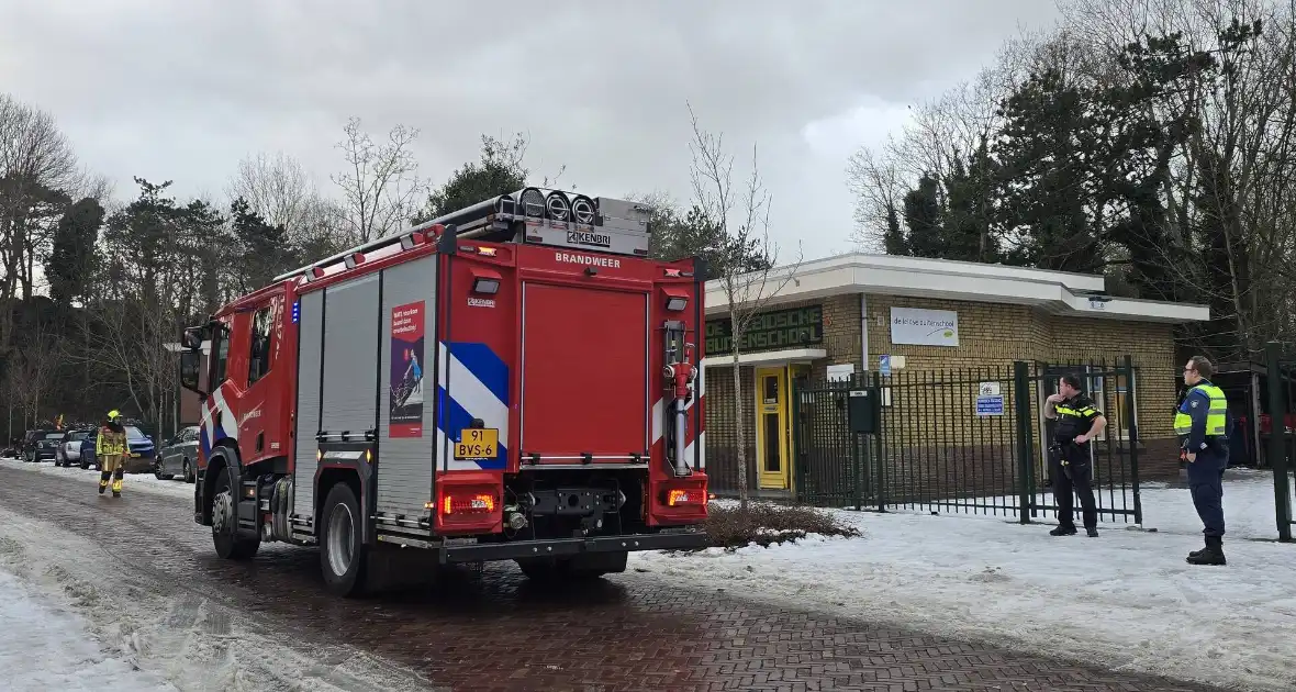 Rioollucht zorgt voor ontruiming school - Foto 2