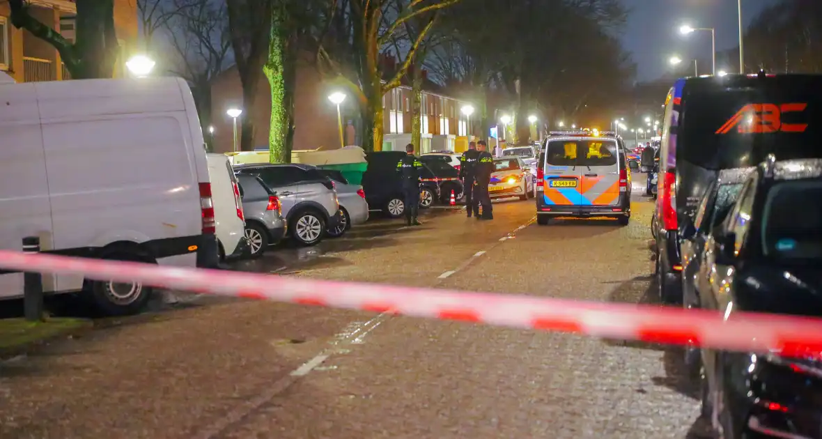 Politie start onderzoek na schietincident - Foto 2