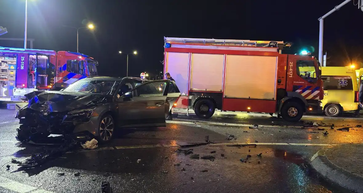 Ongeval met meerdere gewonden in Lelystad - Foto 1