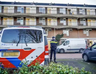 Onderzoek naar dood vrouw in woning