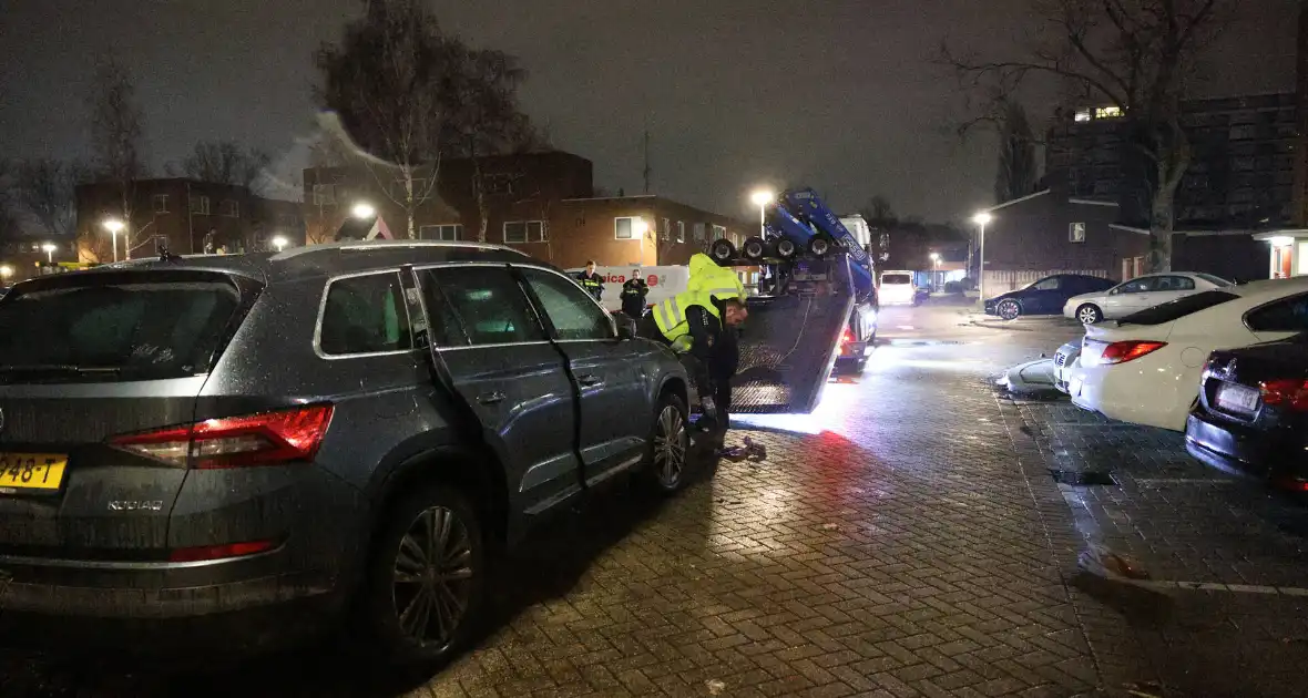 Twee zwaargewonden aangetroffen na mishandelingen - Foto 11