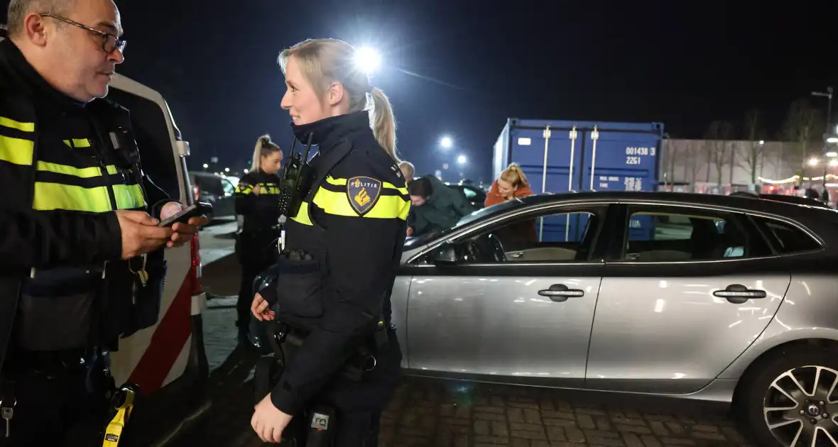 Vechtpartij bij verkeersruzie bezoekers Vrienden van Amstel - Foto 2