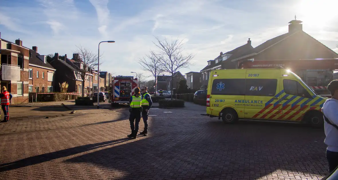 Dode en veel schade na woningbrand - Foto 5