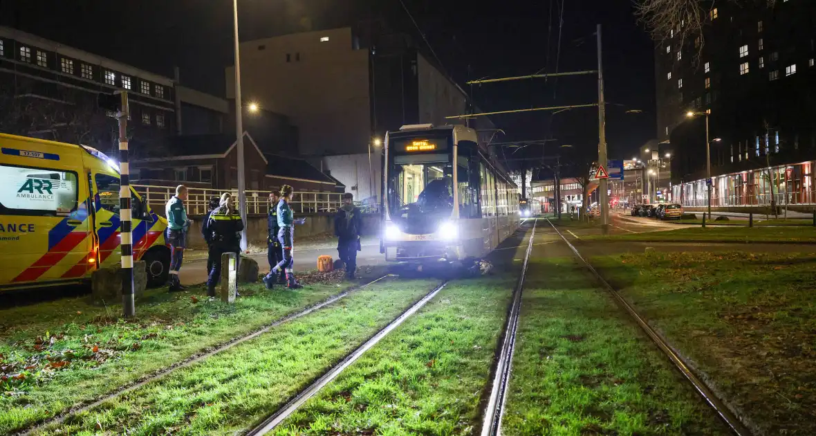Thuisbezorger komt met de schrik vrij na ongeval - Foto 12